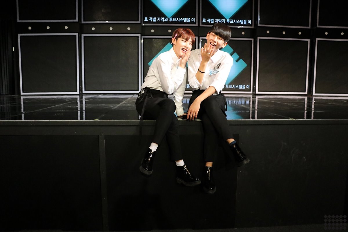 소년24BOYS24少年24정민환소년민환채호철소년호철