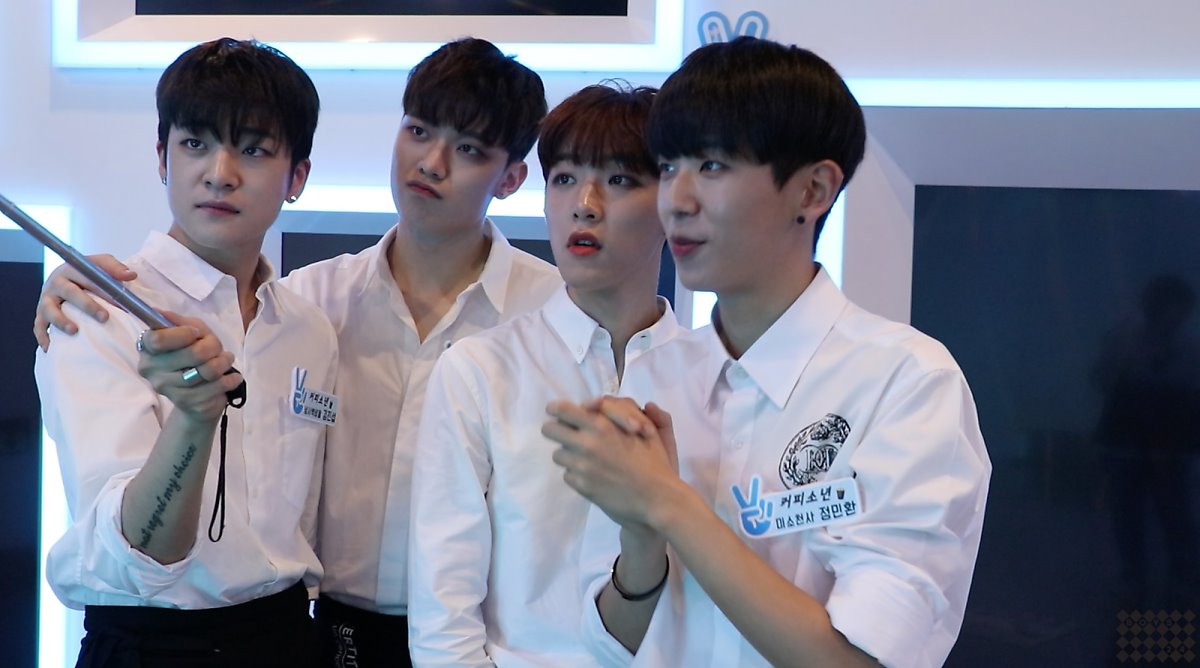 소년24BOYS24少年24정민환소년민환김진섭소년진섭채호철소년호철김성현소년성현