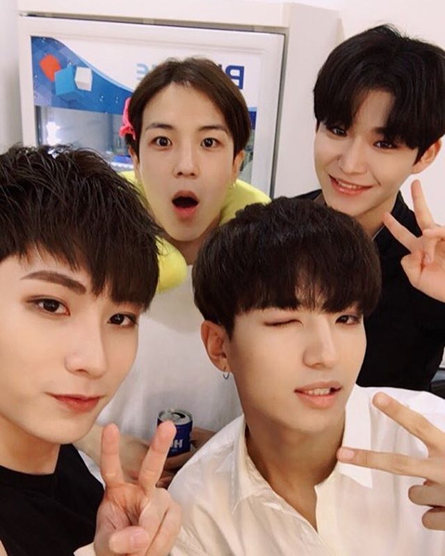 소년24BOYS24少年24이로운이화영아이젝박용권