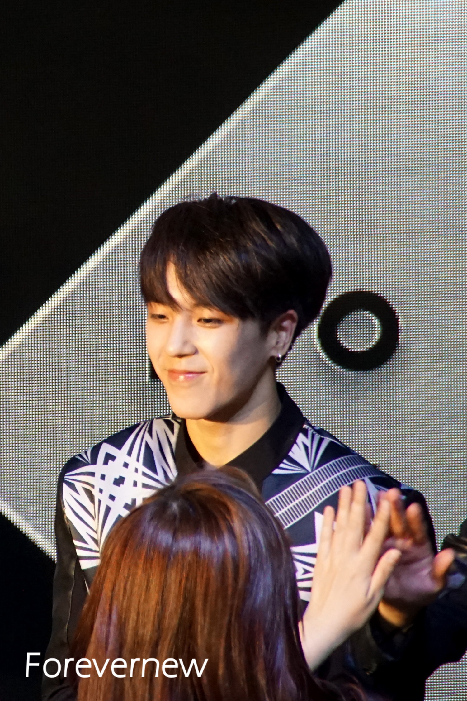 소년24BOYS24少年24이로운