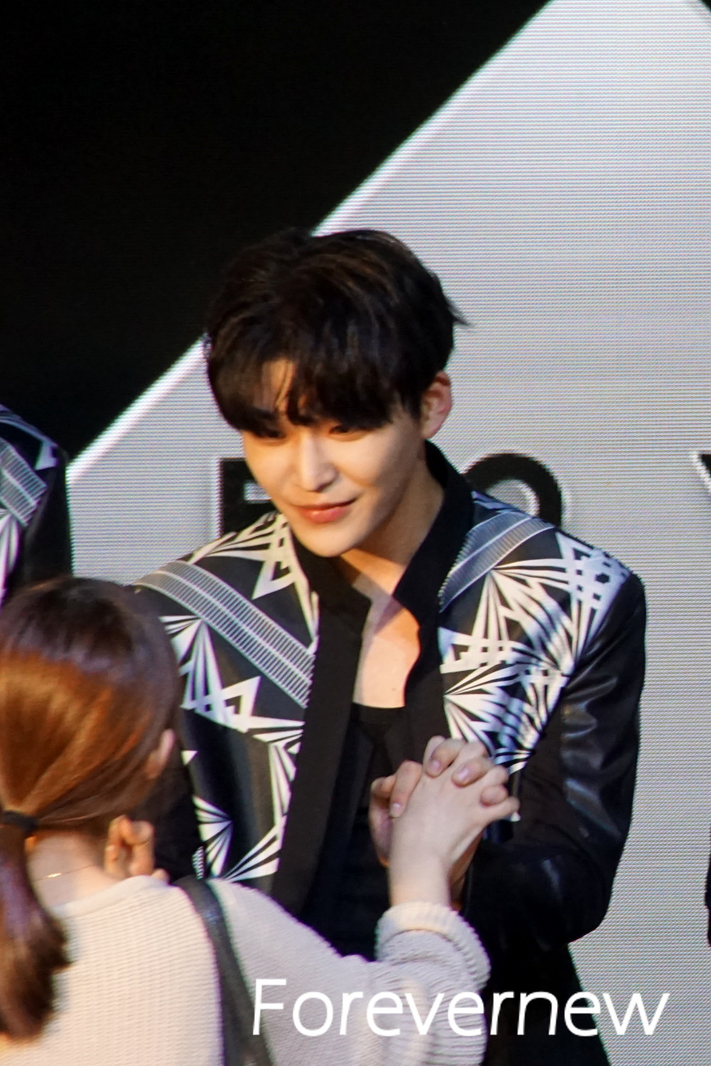 소년24BOYS24少年24이화영