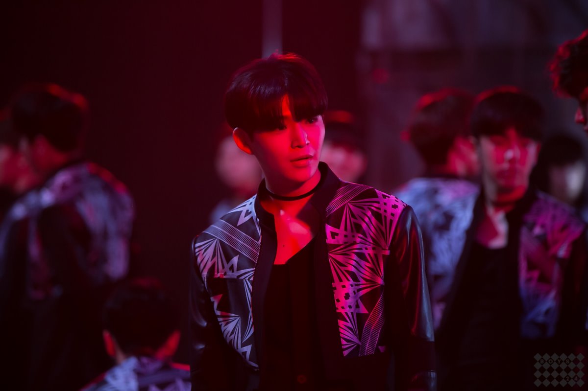 소년24BOYS24少年24E이화영