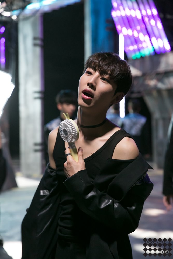 소년24BOYS24少年24E최찬이소년찬이