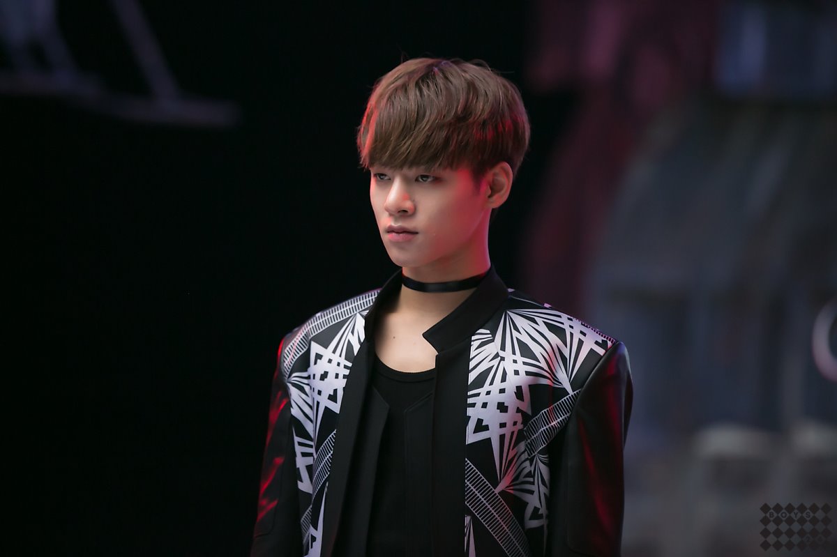 소년24BOYS24少年24E김홍인소년홍인