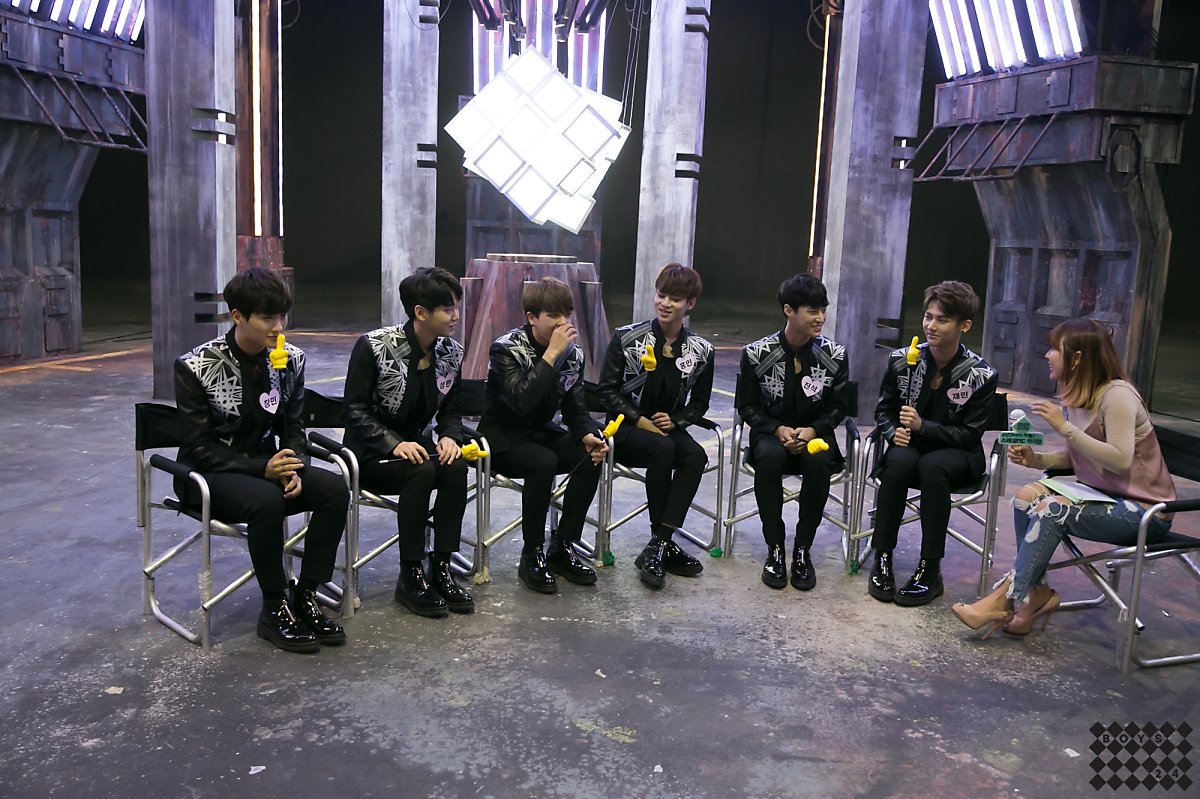 소년24BOYS24少年24EUNITYELLOW옐로우