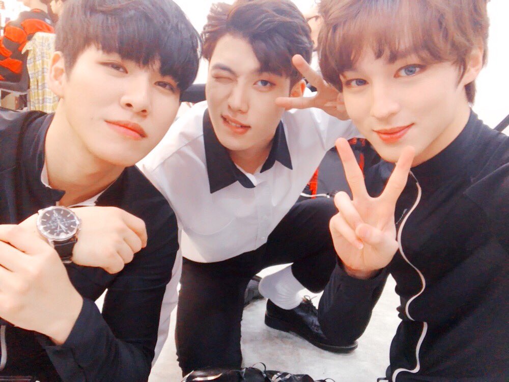 소년24BOYS24少年24E도하용현재현
