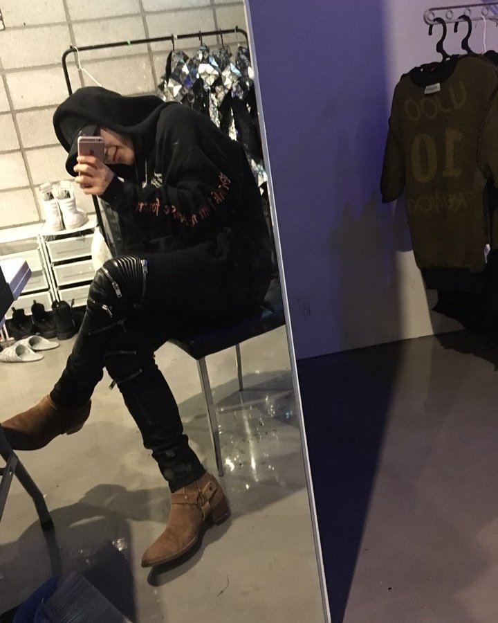 소년24BOYS24少年24E이로운소년로운