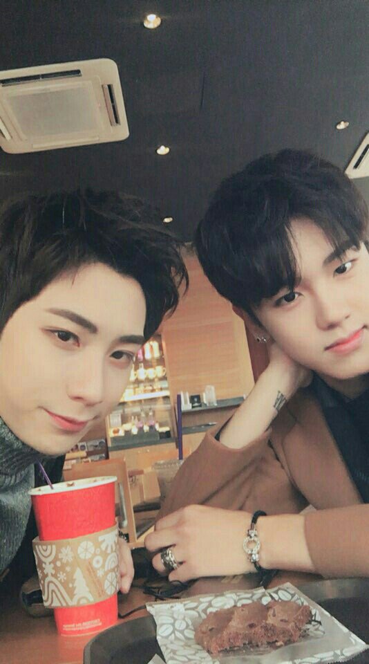 소년24BOYS24少年24E아이젝해준신화콘서트