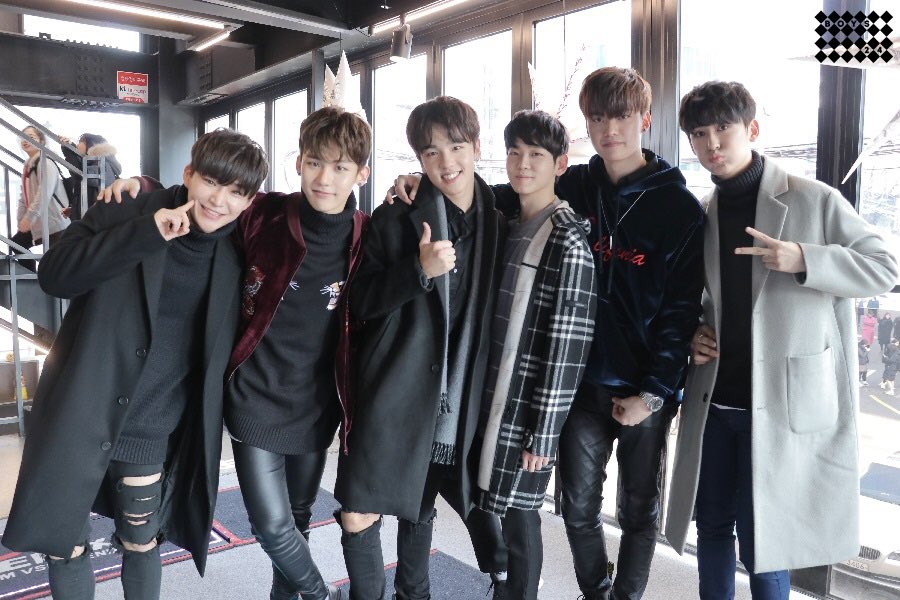 소년24BOYS24少年24EVLIVE화요일을부탁해성환산성현해준재민화영