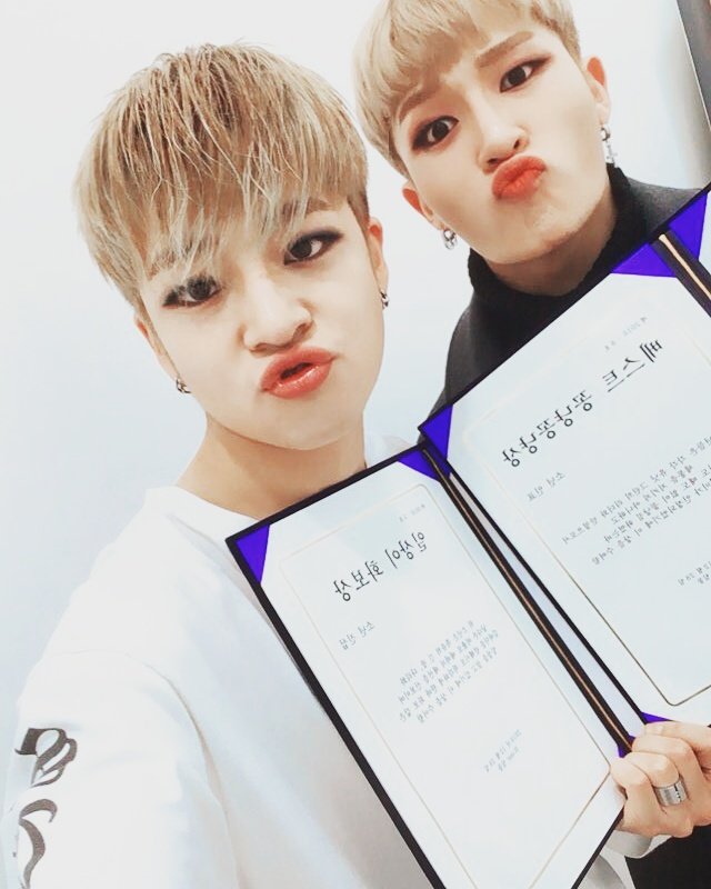 소년24BOYS24少年24EAWARDS인표진섭