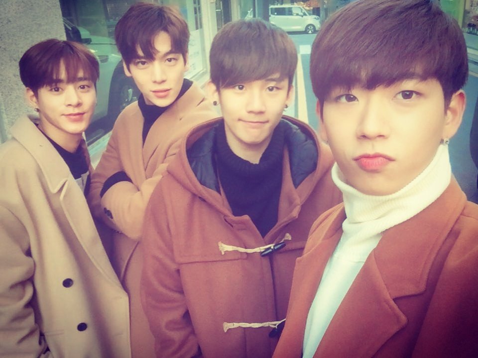 소년24BOYS24少年24E홍인민환현욱재민