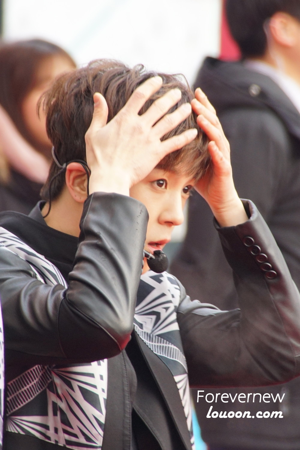 소년24BOYS24少年24E이로운로운소년로운코리아그랜드세일개막식행사